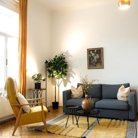 Stilvolles Apartment Im Zentrum - Free Parking غراتس المظهر الخارجي الصورة