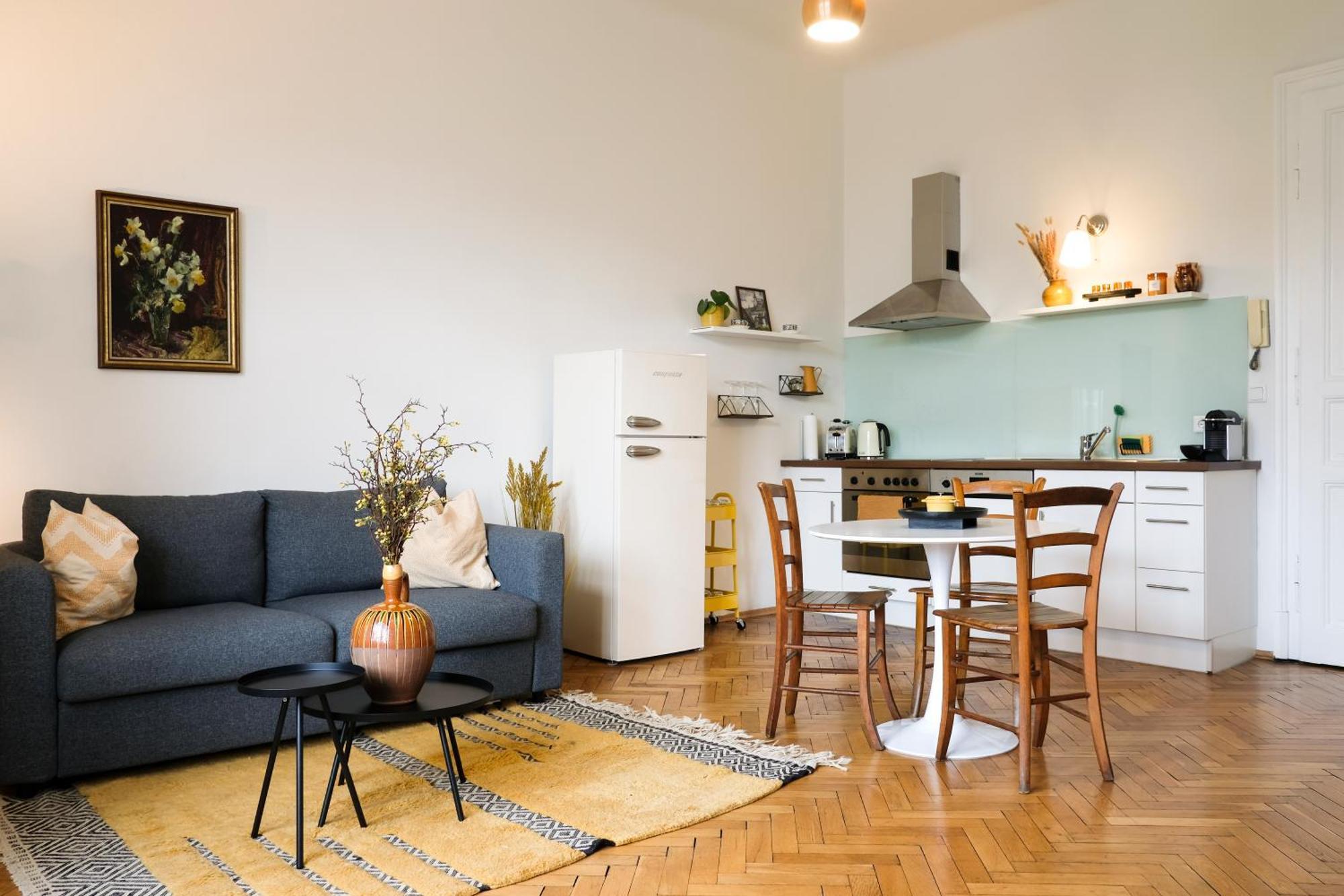 Stilvolles Apartment Im Zentrum - Free Parking غراتس المظهر الخارجي الصورة